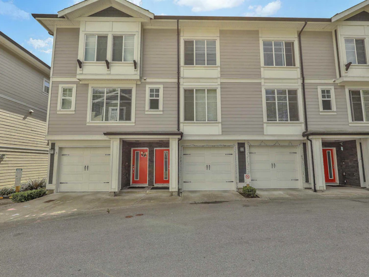 24-14499 64 Avenue, Surrey, BC, V3S 1X5 - 2