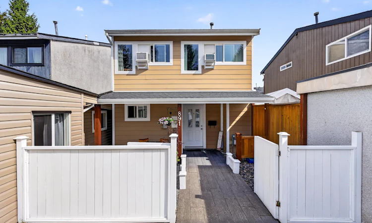 891 Pinebrook Place