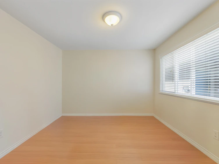 5056 Manor Street, Burnaby, BC, V5G 1B5 - 12