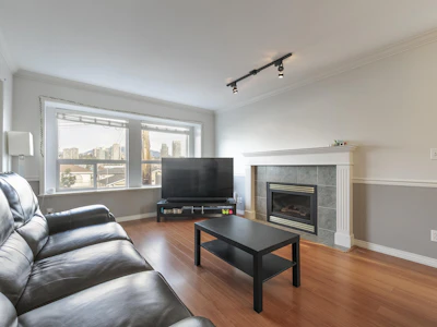 5056 Manor Street - 2