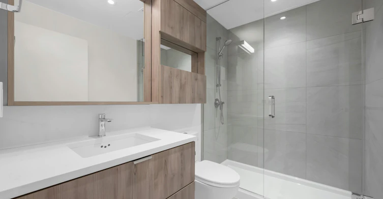 320-755 Harbourside Drive, North Vancouver, BC, V7P 0G1 - 8