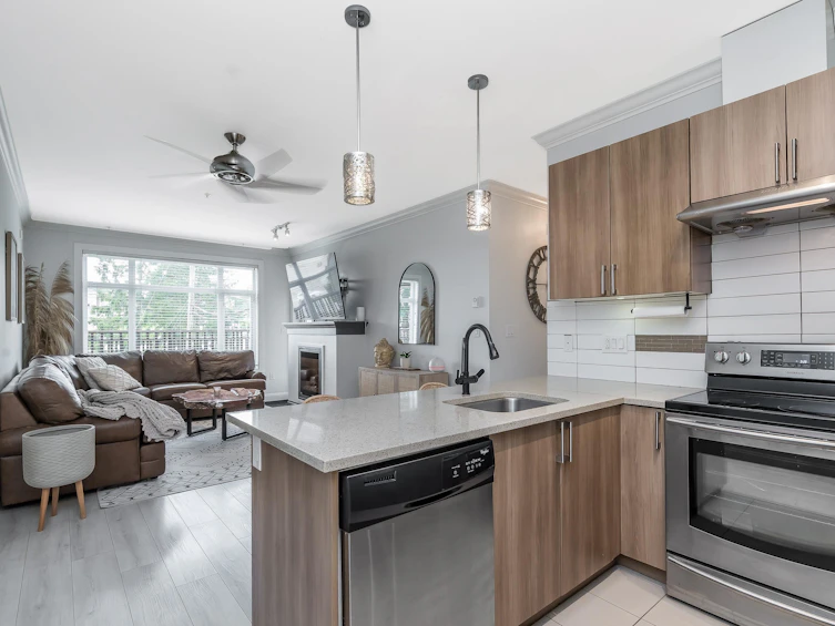 101-11566 224 Street, Maple Ridge, BC, V2X 9C9 - 4