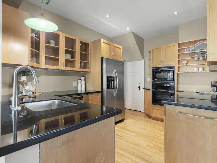 3671 W 26th Avenue, Vancouver, BC, V6S 1P2 - 9