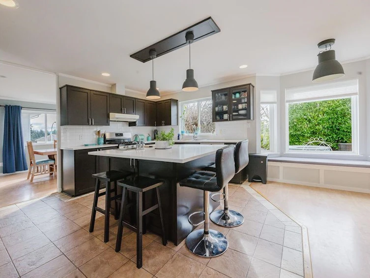 835 Aurora Way, Gibsons, BC, V0N 1V9 - 7