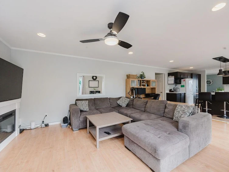 835 Aurora Way, Gibsons, BC, V0N 1V9 - 13