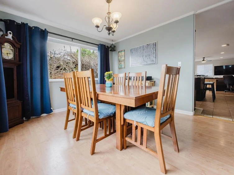 835 Aurora Way, Gibsons, BC, V0N 1V9 - 6