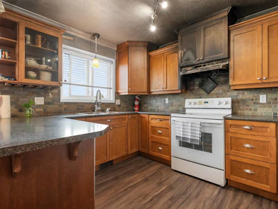 8683 Tilston Street - 5
