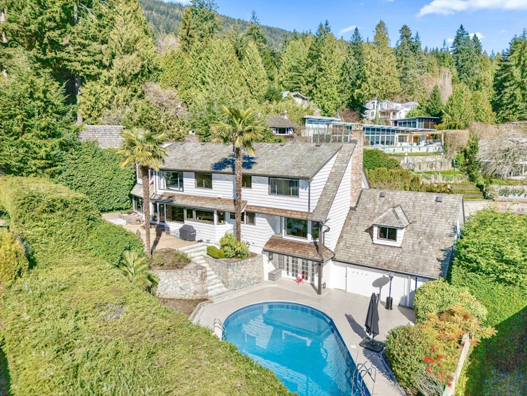 3047 Spencer Close, West Vancouver, BC, V7V 4R8 - 2