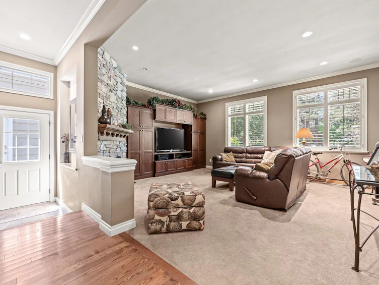 13666 30 Avenue, Surrey, BC, V4P 1T9 - 13