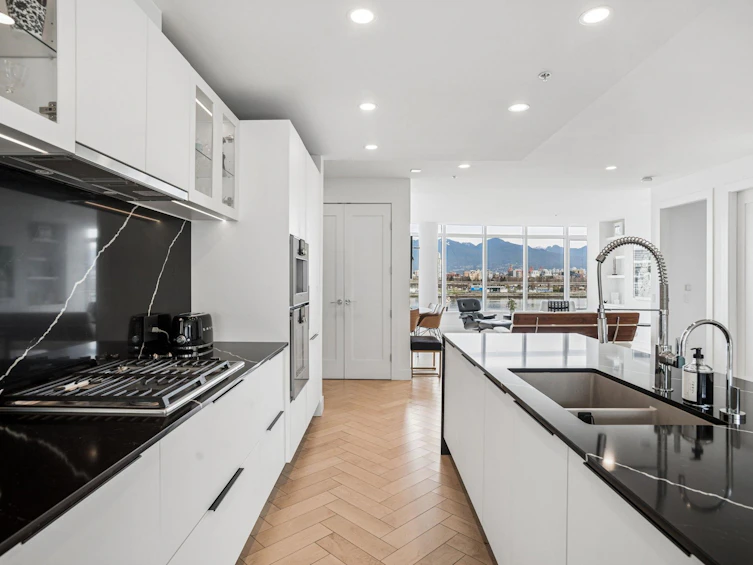 501-138 Athletes Way, Vancouver, BC, V5Y 0B5 - 18