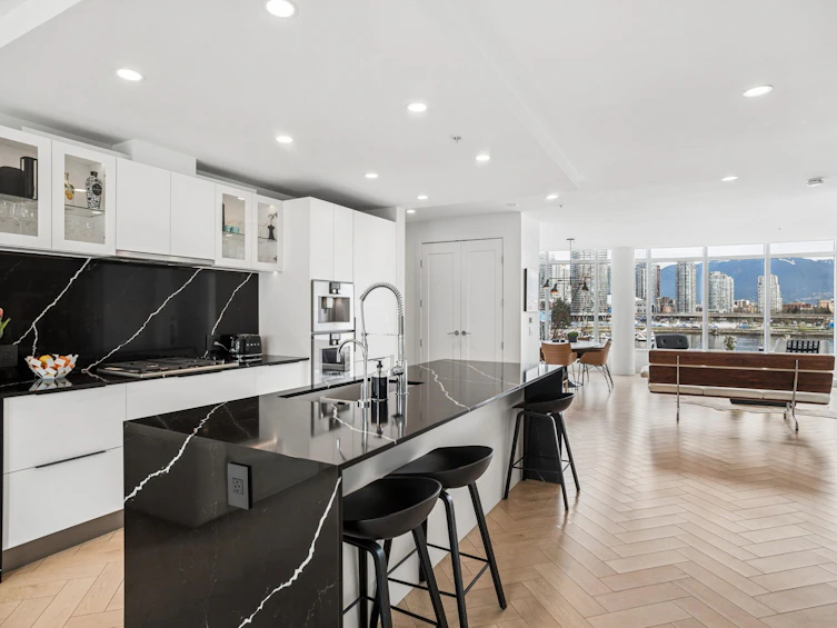 501-138 Athletes Way, Vancouver, BC, V5Y 0B5 - 16