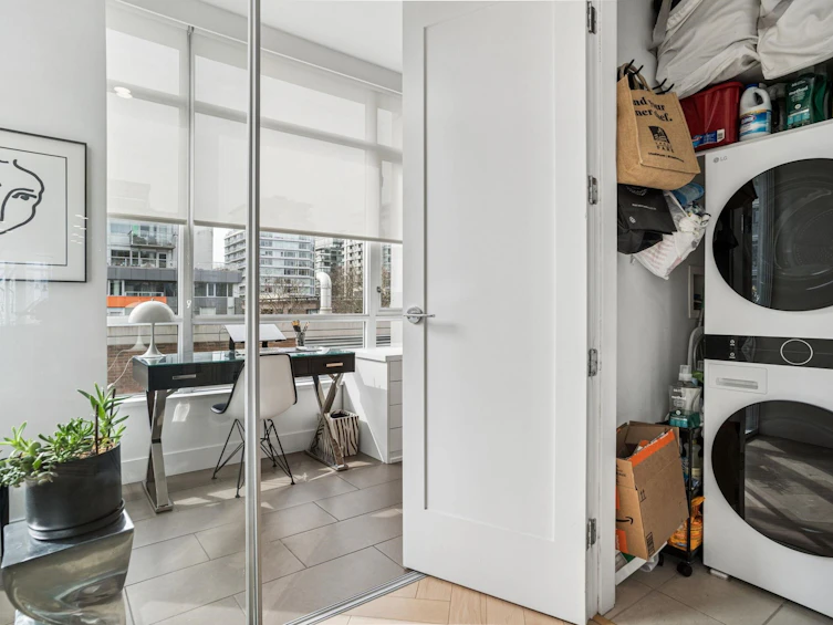 501-138 Athletes Way, Vancouver, BC, V5Y 0B5 - 33