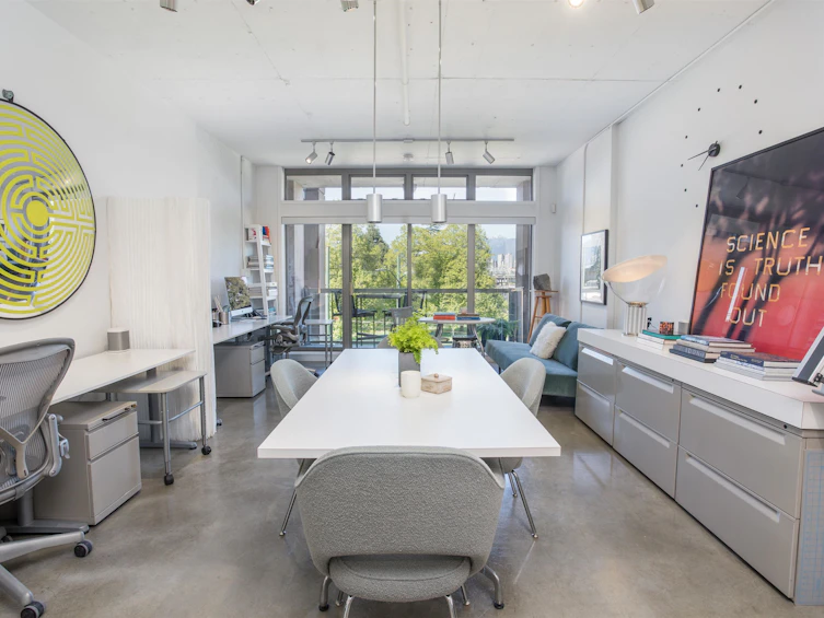208-1529 W 6th Avenue, Vancouver, BC, V6J 1R1 - 9