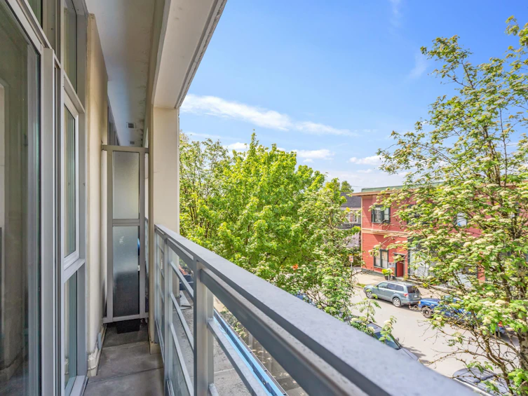 207-2288 W Broadway, Vancouver, BC, V6K 0B3 - 14