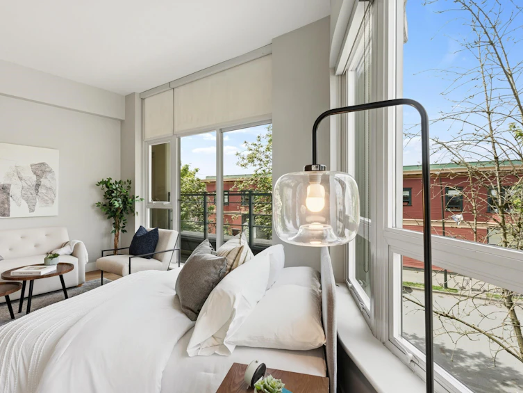 207-2288 W Broadway, Vancouver, BC, V6K 0B3 - 5