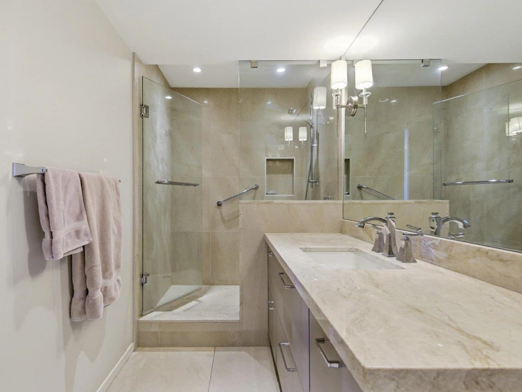 900-1685 W 14th Avenue, Vancouver, BC, V6J 2J3 - 26