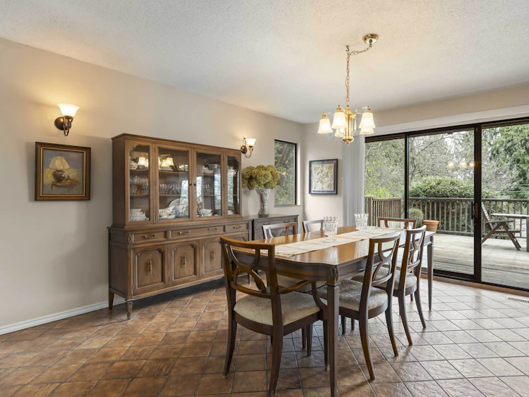 3956 W 38th Avenue, Vancouver, BC, V6N 2Y6 - 6