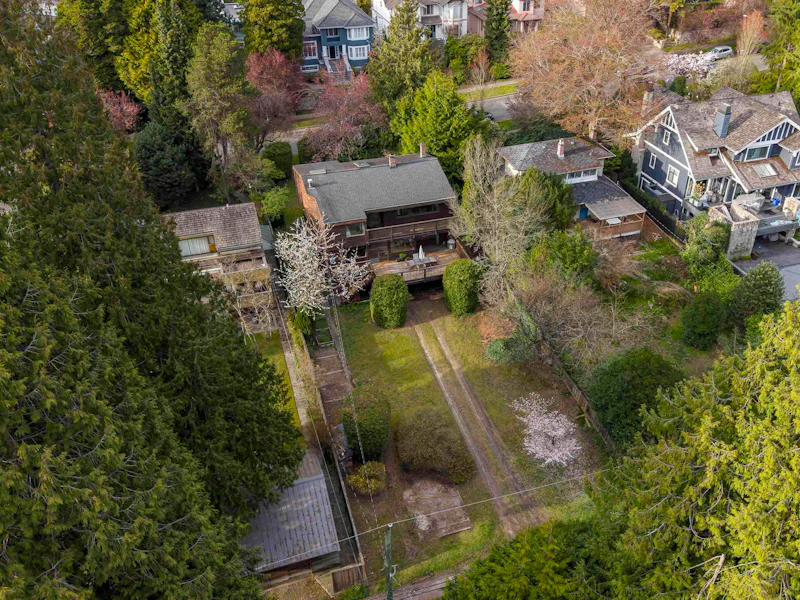 3956 W 38th Avenue, Vancouver BC V6N 2Y6