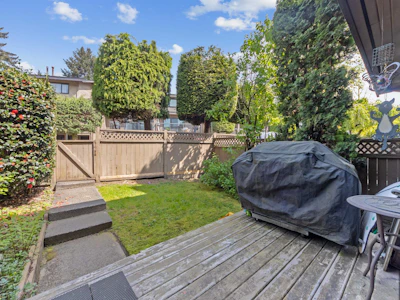 6884 Bromley Court - 3