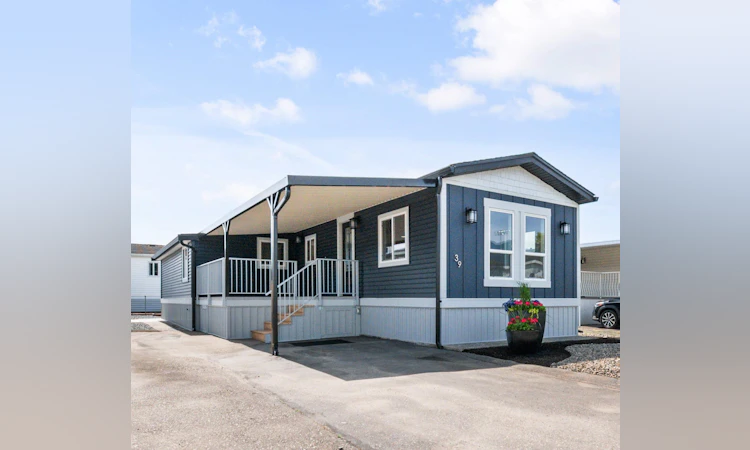 39-9055 Ashwell Road