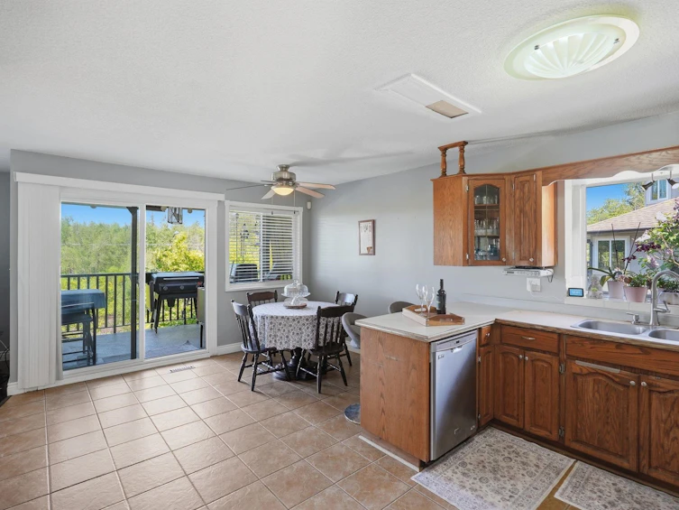 10849 Magnolia Court, Delta, BC, V4E 3L6 - 27