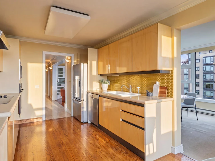 903-2350 W 39th Avenue, Vancouver, BC, V6M 1T9 - 10