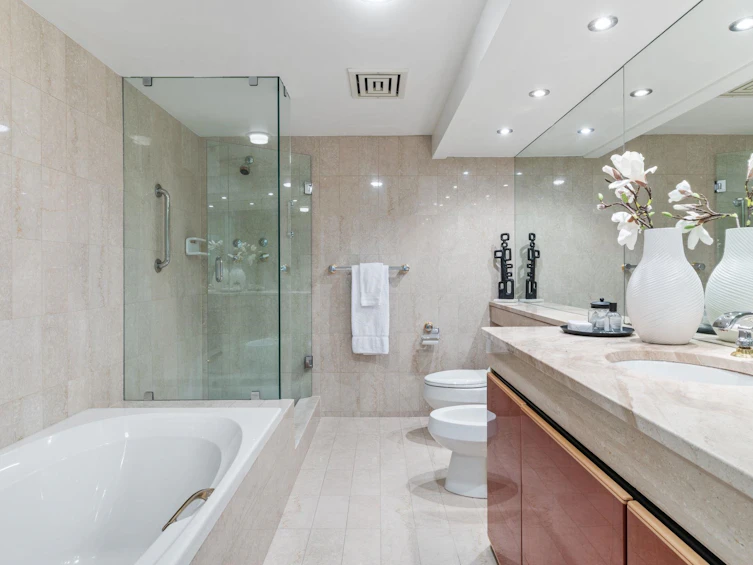 903-2350 W 39th Avenue, Vancouver, BC, V6M 1T9 - 16