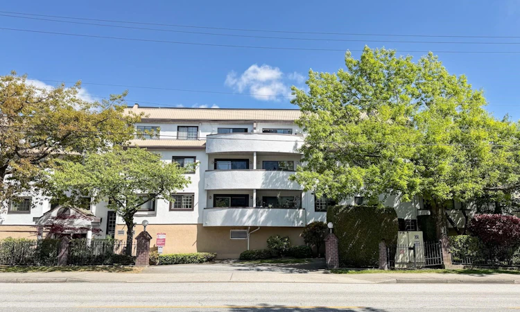 335-7480 St. Albans Road