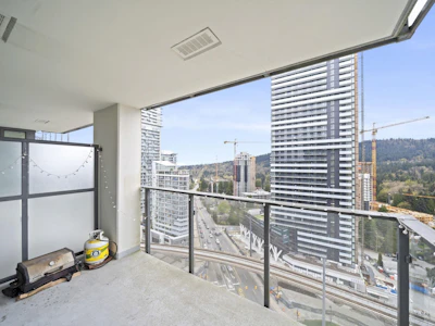 2101-602 Como Lake Avenue - 2
