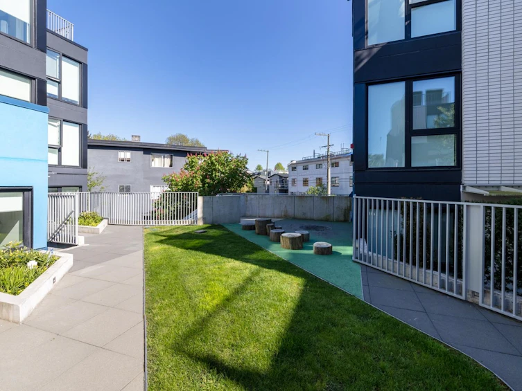 216-322 E 15th Avenue, Vancouver, BC, V5T 0K5 - 32