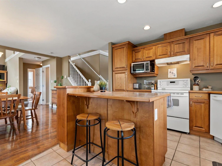 46514 Lear Drive, Chilliwack, BC, V2R 5P6 - 11
