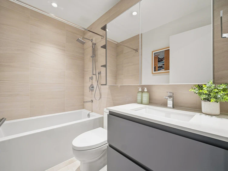 804-6200 Minoru Boulevard, Richmond, BC, V6Y 0M9 - 12