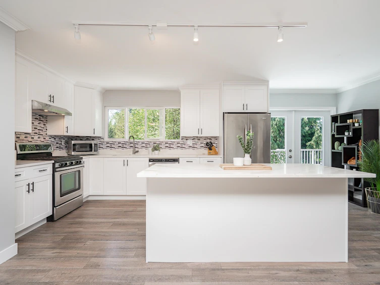 3158 Mariner Way, Coquitlam, BC, V3C 3T3