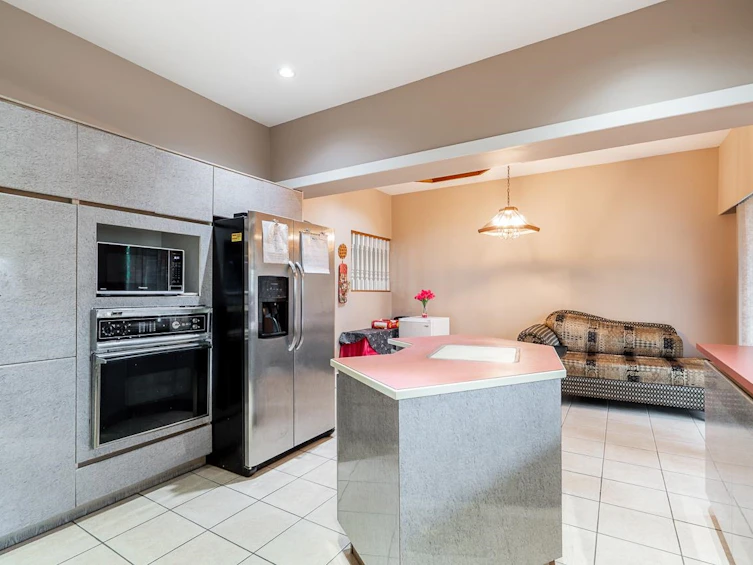 12276 75a Avenue, Surrey, BC, V3W 9P6 - 10