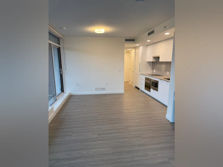 502-13675 107a Street, Surrey, BC, V3T 0X2 - 7