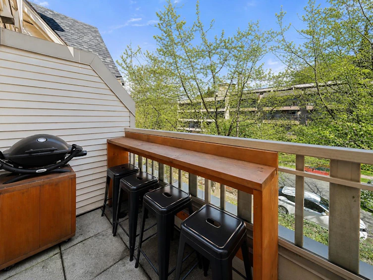 301-333 E 1st Street, North Vancouver, BC, V7L 4W9 - 5
