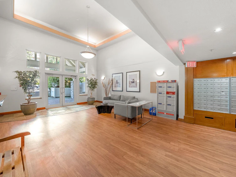 301-333 E 1st Street, North Vancouver, BC, V7L 4W9 - 27