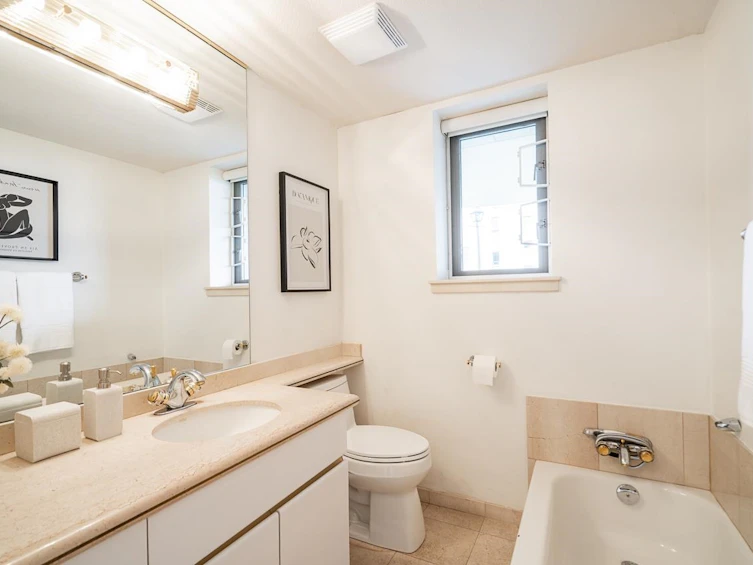 1-2243 Bellevue Avenue, West Vancouver, BC, V7V 1C5 - 27