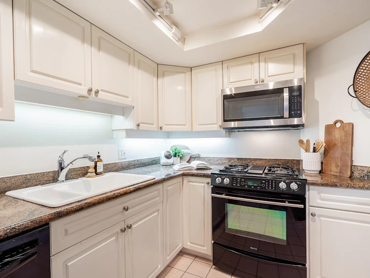 1-2243 Bellevue Avenue, West Vancouver, BC, V7V 1C5 - 20