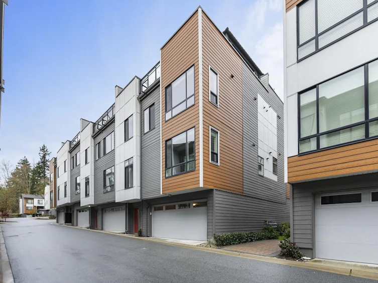79-16433 19 Avenue, Surrey, BC, V3Z 0Z1