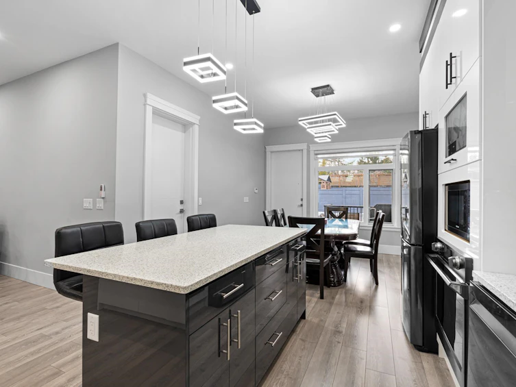 7133 206 Street, Langley, BC, V2Y 3J9 - 10