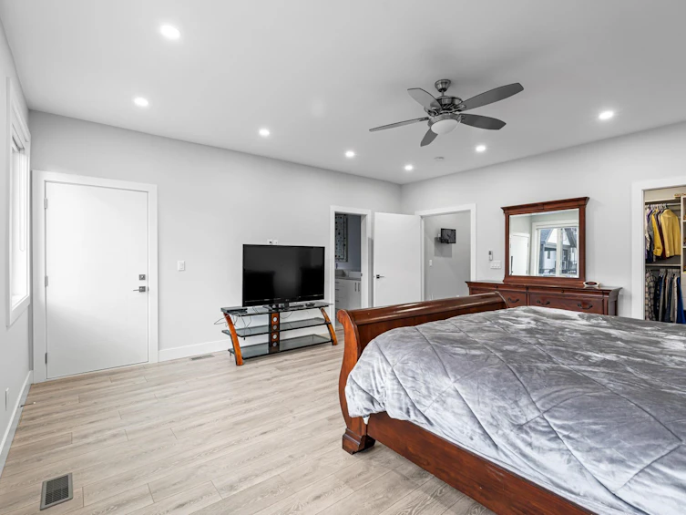 7133 206 Street, Langley, BC, V2Y 3J9 - 16