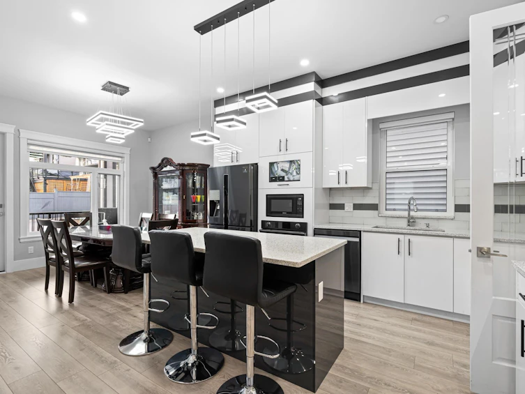 7133 206 Street, Langley, BC, V2Y 3J9 - 9