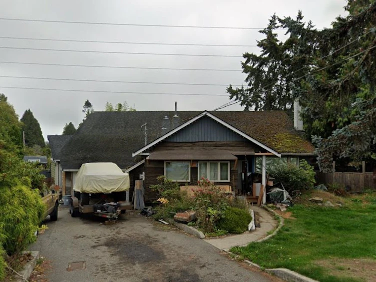 892 53a Street, Delta, BC, V4M 3C9