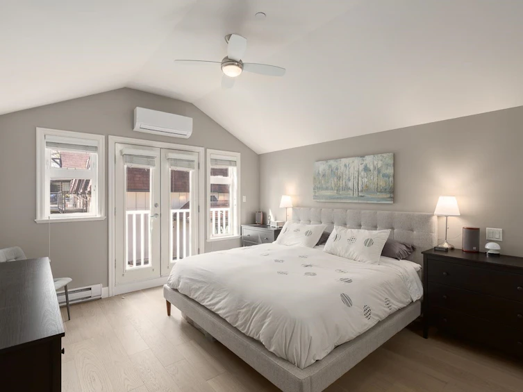 682 W 13th Avenue, Vancouver, BC, V5Z 1N9 - 12