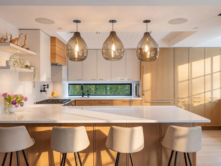 820 W 23rd Avenue, Vancouver, BC, V5Z 2A9 - 2