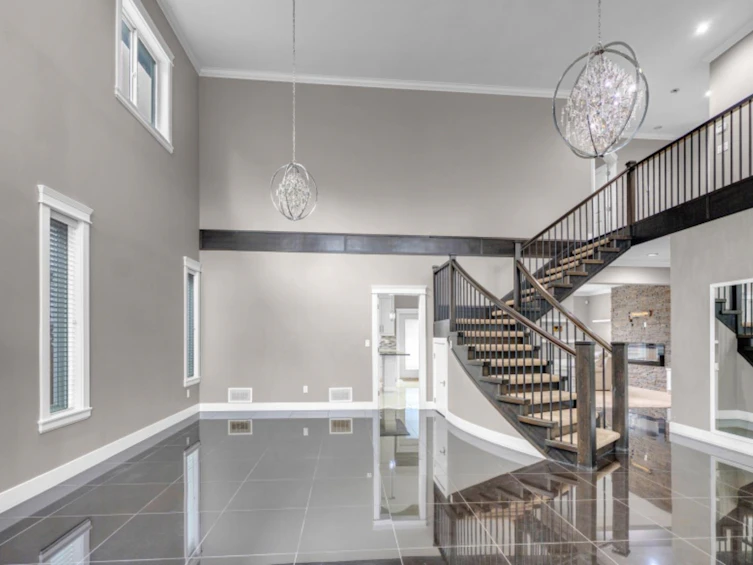 2775 Mccallum Road, Abbotsford, BC, V2S 3R2 - 3