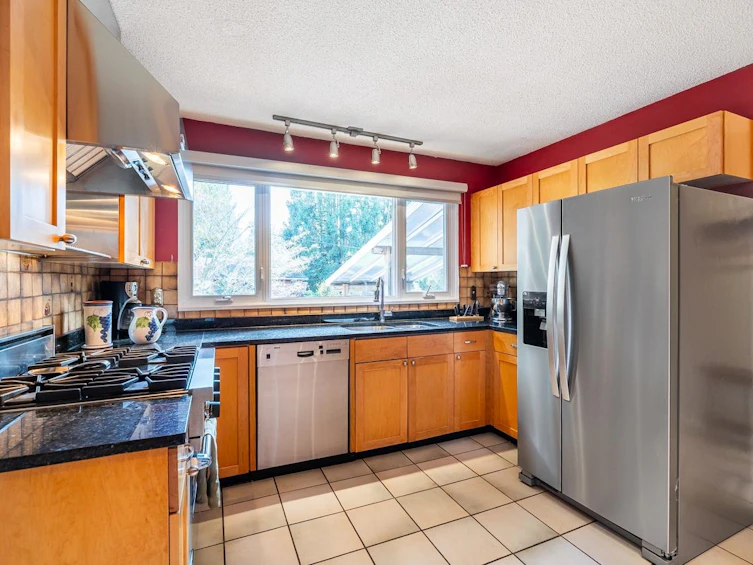 908 Stanton Avenue, Coquitlam, BC, V3J 4V2 - 13