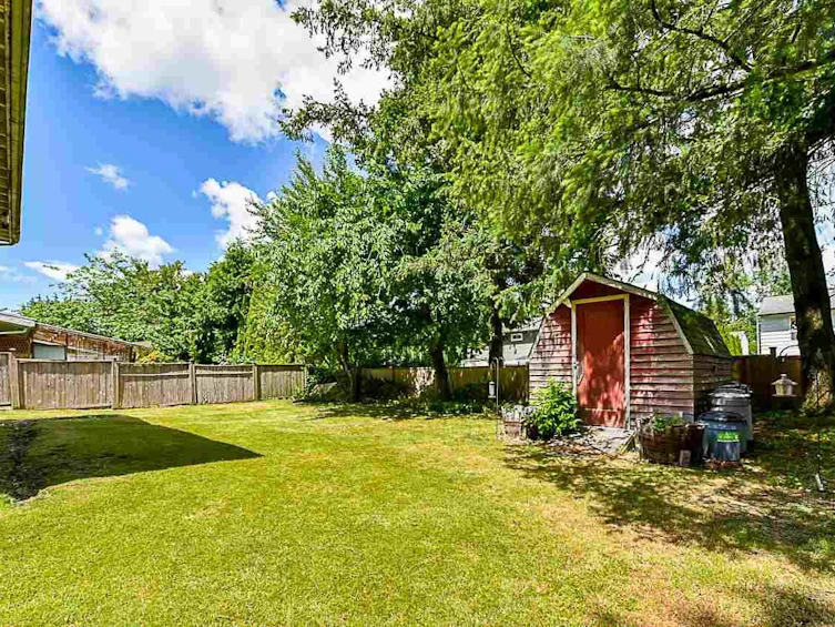26747 32 Avenue, Langley, BC, V4W 3G4 - 35