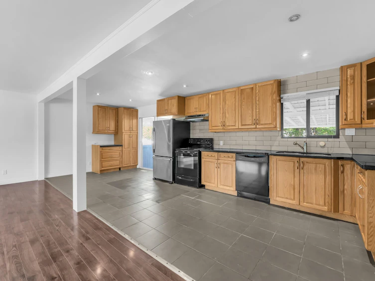 26747 32 Avenue, Langley, BC, V4W 3G4 - 13